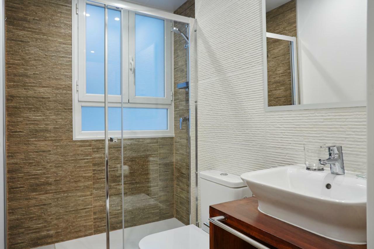 Apartamento Justo En La Plaza Mayor Madrid Exterior photo